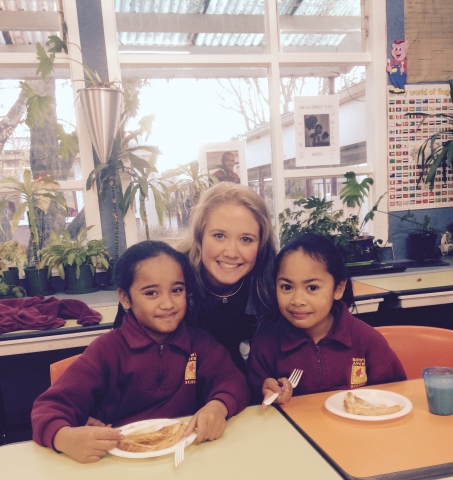 Future Leader scholar Sally Terry at a breakfast club session with Rowley Avenue School pupils Lialanie Muamua (left) and Eseta Fili.